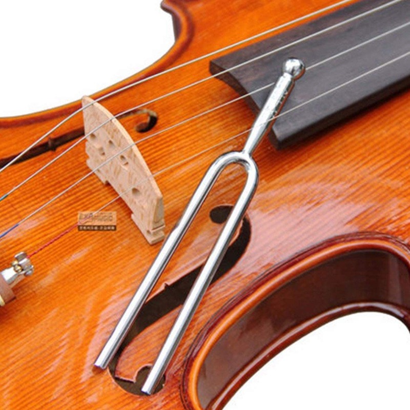 Musical Instrument Tuning Guitar Tuner. Standard Guitar Tuning - Резонансный вибранец 440 Гц (тональность А),